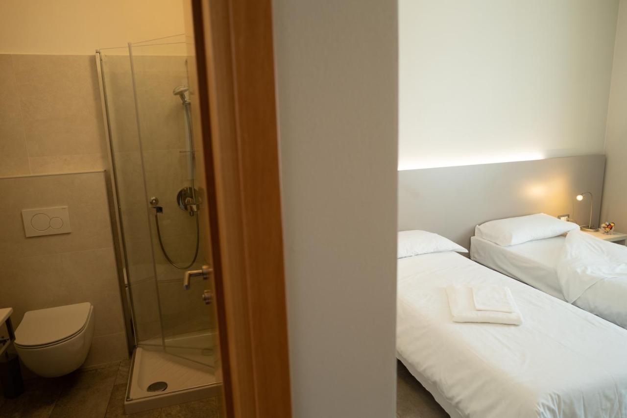 Hotel Europa ดอสโซบัวโน ภายนอก รูปภาพ